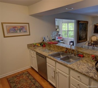 Fenton - A Must-See Condo!  2 Large Bedrooms, 2 Full Baths on Fenton Farms Golf Club in Michigan - for sale on GolfHomes.com, golf home, golf lot