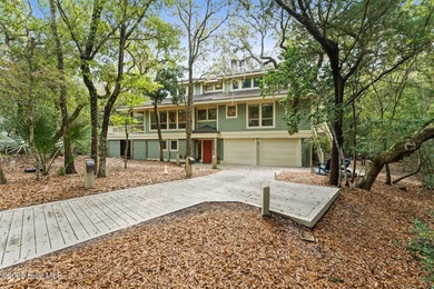 REFRESH ALERT -,NEW Master Bath and more just updated Experience on Bald Head Island Golf Club in North Carolina - for sale on GolfHomes.com, golf home, golf lot