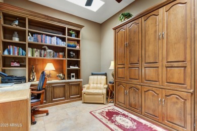 Lovely end unit townhome in the 55+ gated Tonto Verde Golf on Tonto Verde Golf Club in Arizona - for sale on GolfHomes.com, golf home, golf lot