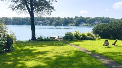 BOAT! SWIM! FISH!
Enjoy the ultimate lake lifestyle in this on Mahopac Golf Club in New York - for sale on GolfHomes.com, golf home, golf lot