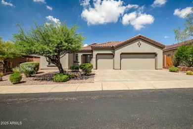 Welcome to 41318 N Bent Creek Way in Anthem Country Club.  This on Anthem Golf and Country Club  in Arizona - for sale on GolfHomes.com, golf home, golf lot