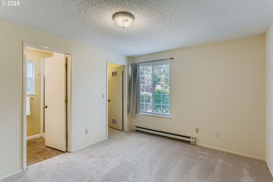 Welcome to this well-maintained single-level duplex, offering an on  in Oregon - for sale on GolfHomes.com, golf home, golf lot