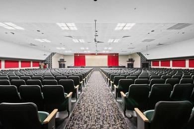 FULLY RENOVATED first-floor 2 bedroom/1.5 baths with screened on Sunrise Lakes Phase III in Florida - for sale on GolfHomes.com, golf home, golf lot