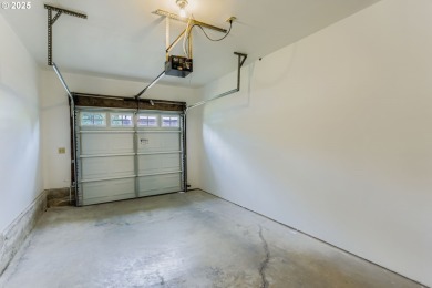 Welcome to this well-maintained single-level duplex, offering an on  in Oregon - for sale on GolfHomes.com, golf home, golf lot