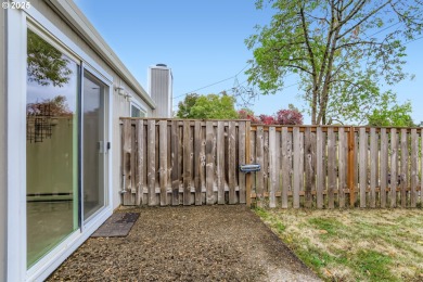 Welcome to this well-maintained single-level duplex, offering an on  in Oregon - for sale on GolfHomes.com, golf home, golf lot