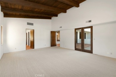 California Single-Level Hacienda - On El Niguel Golf Course
4 on El Niguel Country Club in California - for sale on GolfHomes.com, golf home, golf lot