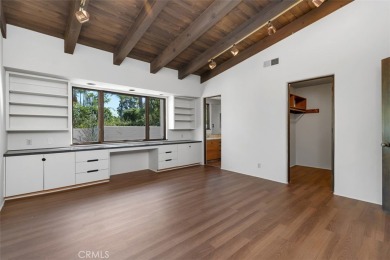 California Single-Level Hacienda - On El Niguel Golf Course
4 on El Niguel Country Club in California - for sale on GolfHomes.com, golf home, golf lot