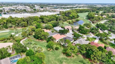 Beautifully maintained home in the Putnam neighborhood of on Willoughby Golf Club in Florida - for sale on GolfHomes.com, golf home, golf lot