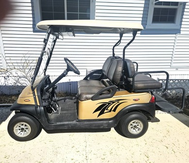 Welcome to 290 Doubles Lane, located in the 55+ Coop Regal Ridge on Deer Creek RV Golf Resort in Florida - for sale on GolfHomes.com, golf home, golf lot