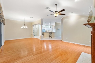 NEW PRICE, NEW PRICE.  WOW, GREAT PRICE!!  LOVELY Magnolia / on Oakleigh Executive Golf Course in Florida - for sale on GolfHomes.com, golf home, golf lot