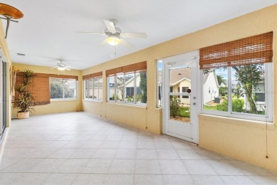 NEW PRICE, NEW PRICE.  WOW, GREAT PRICE!!  LOVELY Magnolia / on Oakleigh Executive Golf Course in Florida - for sale on GolfHomes.com, golf home, golf lot