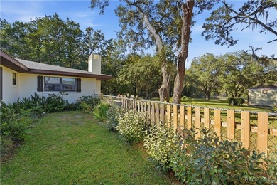 Welcome to this beautifully updated 3-bedroom, 2-bath, 2-car on Citrus Hills Golf Club in Florida - for sale on GolfHomes.com, golf home, golf lot
