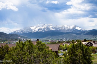Come and see this beautiful flat lot on the Red Ledges Jack on Red Ledges Golf Club in Utah - for sale on GolfHomes.com, golf home, golf lot