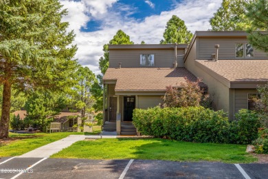 Welcome to this beautifully maintained 1 bedroom 1 bath plus a on Continental Country Club in Arizona - for sale on GolfHomes.com, golf home, golf lot