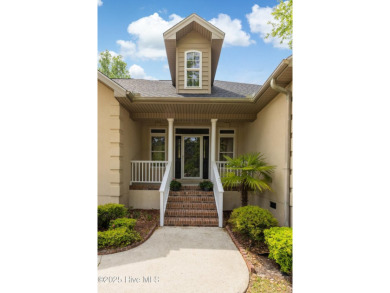 Welcome home to 217 Crooked Gulley Circle within Sea Trail on Sea Trail Golf Resort in North Carolina - for sale on GolfHomes.com, golf home, golf lot