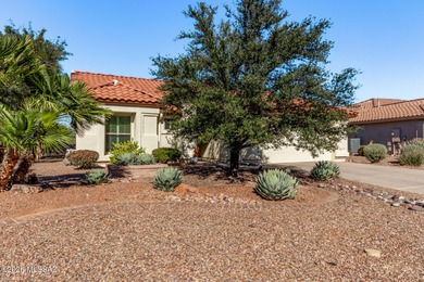 Discover resort-style living in this beautiful 2-bedroom, 2-bath on Quail Creek Country Club  in Arizona - for sale on GolfHomes.com, golf home, golf lot