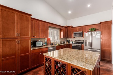 Discover resort-style living in this beautiful 2-bedroom, 2-bath on Quail Creek Country Club  in Arizona - for sale on GolfHomes.com, golf home, golf lot