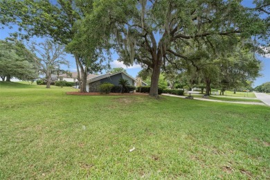 Golfer's Dream Home on the 18th Hole in Citrus Hills! Welcome to on Citrus Hills Golf Club in Florida - for sale on GolfHomes.com, golf home, golf lot