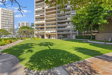 High-floor 38th-level 2BD/2BA residence in the Ewa Tower at on Ala Wai Golf Course in Hawaii - for sale on GolfHomes.com, golf home, golf lot