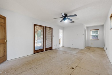 UNM North Campus Prime Location. Just minutes to UNM Law School on North Course - University of New Mexico  in New Mexico - for sale on GolfHomes.com, golf home, golf lot