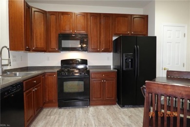 3 bedrooms. 2.5 baths townhome in an adult gated community in on Colonial Heritage Golf Club in Virginia - for sale on GolfHomes.com, golf home, golf lot