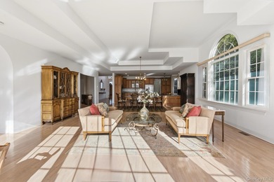 Welcome to 159 Altessa Blvd, a desirable Valencia Ranch model on The Greens At Half Hollow in New York - for sale on GolfHomes.com, golf home, golf lot