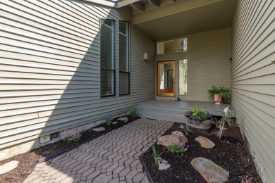 Welcome this beautiful single-story home nestled on the 7th on Sunriver Woodlands Golf Course in Oregon - for sale on GolfHomes.com, golf home, golf lot