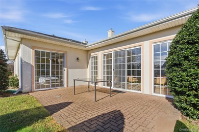 Welcome to 159 Altessa Blvd, a desirable Valencia Ranch model on The Greens At Half Hollow in New York - for sale on GolfHomes.com, golf home, golf lot