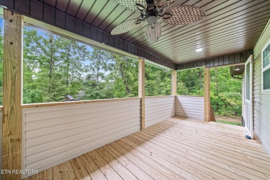 This beautifully maintained 2023 built 2 bed 2 bath home on Lake Tansi Village Country Club in Tennessee - for sale on GolfHomes.com, golf home, golf lot