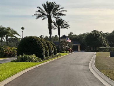 PRIDE OF OWNERSHIP   MOVE IN READY  GREAT CURB APPEAL
Lake on Lake Ashton Golf Club in Florida - for sale on GolfHomes.com, golf home, golf lot