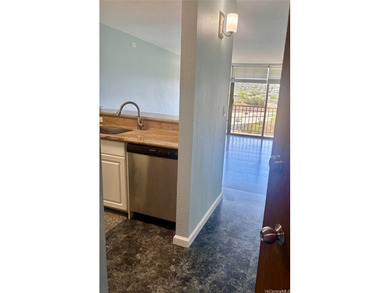 Excellent location, minutes to Pearl ridge shopping Center on Pearl Country Club in Hawaii - for sale on GolfHomes.com, golf home, golf lot