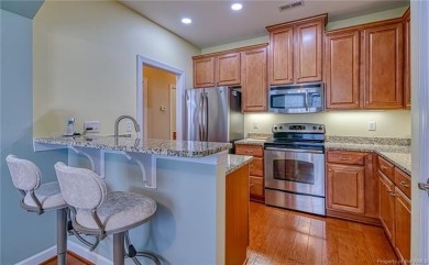 Charming First-Level Townhouse in Braemar Creek. This inviting on Williamsburg National Golf Club in Virginia - for sale on GolfHomes.com, golf home, golf lot