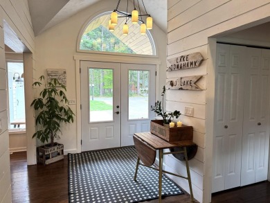 Introducing an exquisite 5-bedroom, 4-bathroom family residence on Timber Ridge Golf Club in Wisconsin - for sale on GolfHomes.com, golf home, golf lot