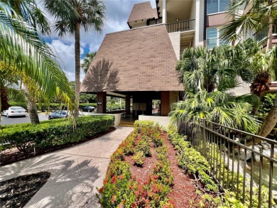 Welcome to your ideal Florida retreat! This pristine 2-bedroom on Countryside Country Club in Florida - for sale on GolfHomes.com, golf home, golf lot