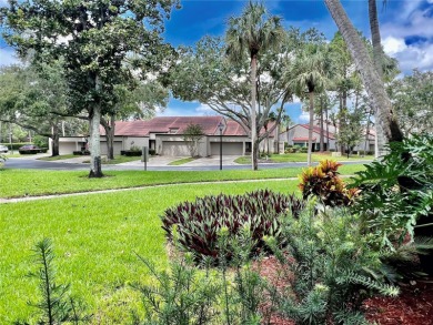 Welcome to your ideal Florida retreat! This pristine 2-bedroom on Countryside Country Club in Florida - for sale on GolfHomes.com, golf home, golf lot