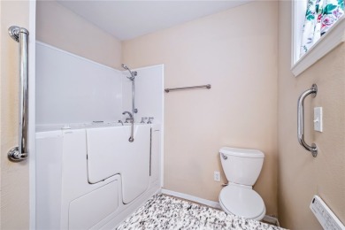 Welcome to your Bullhead City charmer -- where curb appeal on Chaparral Golf and Country Club in Arizona - for sale on GolfHomes.com, golf home, golf lot