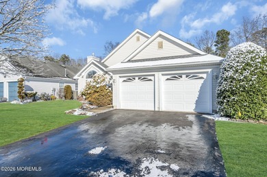 Enjoy easy, upscale living in this stunning 2 bed, 2 bath ranch on Eagle Ridge Golf Club in New Jersey - for sale on GolfHomes.com, golf home, golf lot