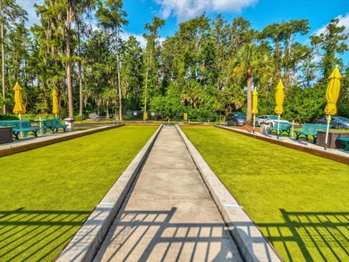 One or more photo(s) has been virtually staged. Welcome to on Summertree Golf Course in Florida - for sale on GolfHomes.com, golf home, golf lot