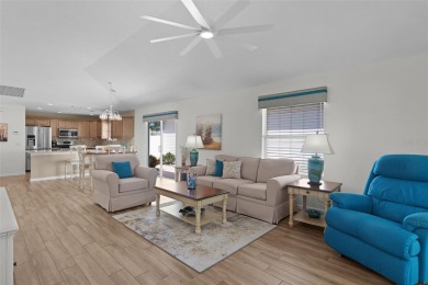 ~NO BOND~ ~2021 ROOF~ ~FURNITURE & GOLF CART PACKAGE SOLD on The Links of Spruce Creek in Florida - for sale on GolfHomes.com, golf home, golf lot