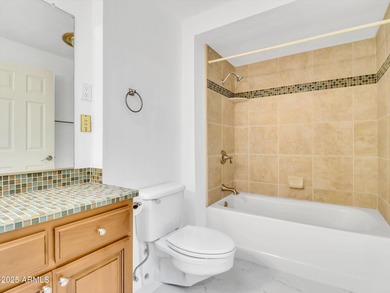 18th-hole stunner with VIEWS-walk to Palmbrook Clubhouse (~100 on PalmBrook Country Club in Arizona - for sale on GolfHomes.com, golf home, golf lot