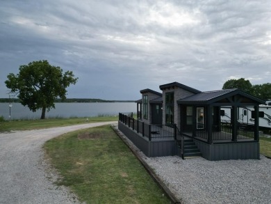 Do you love the lake? How about golf? This new cottage is on Lone Cedar Golf Course in Texas - for sale on GolfHomes.com, golf home, golf lot