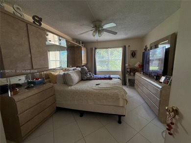 Great one bedroom updated and in a resort like community with on Sunrise Lakes Phase IV Golf Course in Florida - for sale on GolfHomes.com, golf home, golf lot