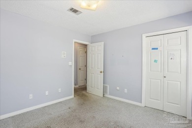 ***Seller is willing to credit $15,000 at closing for buyer to on Marcus Pointe Golf Club in Florida - for sale on GolfHomes.com, golf home, golf lot