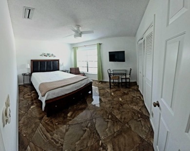 Purchase representative appreciated !Villa in a cul-de-sac on a on Boca Greens Country Club in Florida - for sale on GolfHomes.com, golf home, golf lot