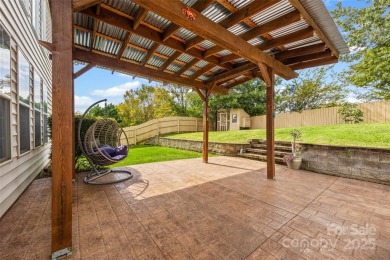 Welcome to this 5-bedroom, 3-bath home in the desirable Highland on Highland Creek Golf Club in North Carolina - for sale on GolfHomes.com, golf home, golf lot