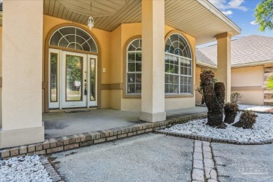 ***Update! SEE PHOTOS!! Beautiful new flooring, all wallpaper on Marcus Pointe Golf Club in Florida - for sale on GolfHomes.com, golf home, golf lot