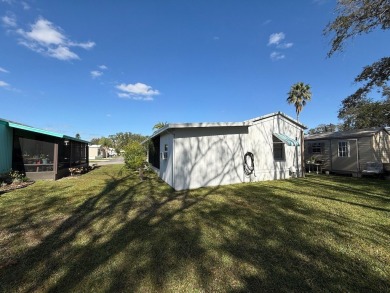 CHARMING, FULLY FURNISHED 2- BEDROOM, 1.5 BATHROOM MOVE IN READY on Hamptons Golf Club in Florida - for sale on GolfHomes.com, golf home, golf lot