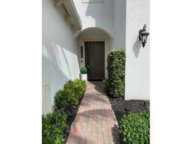 Amazing Newer Townhome 2,131sf w/loads of upgraded Finishes!! on Boca Dunes Golf and Country Club in Florida - for sale on GolfHomes.com, golf home, golf lot