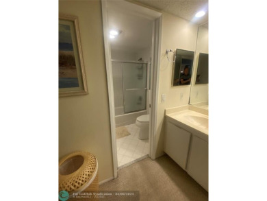 Don't miss this opportunity to own an Amazing updated garden on Oaks Country Club in Florida - for sale on GolfHomes.com, golf home, golf lot