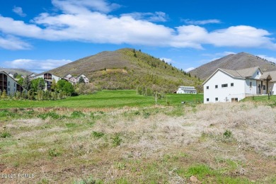 Discover the perfect balance of privacy and proximity with this on Homestead Golf Club and Resort in Utah - for sale on GolfHomes.com, golf home, golf lot
